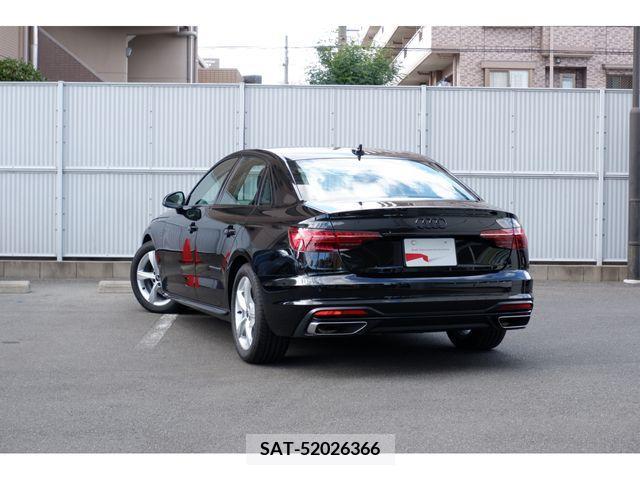 Audi A4 2023-03 334735-2
