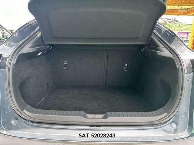 Mazda CX-30 2022-02 331733-9