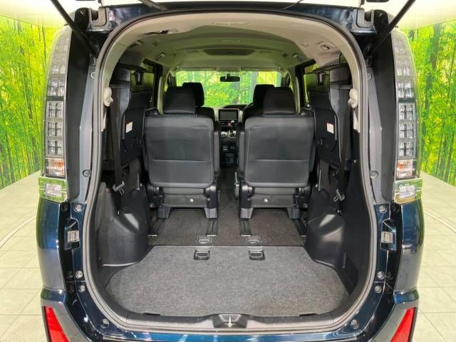 Toyota VOXY 2015-09 26924-11