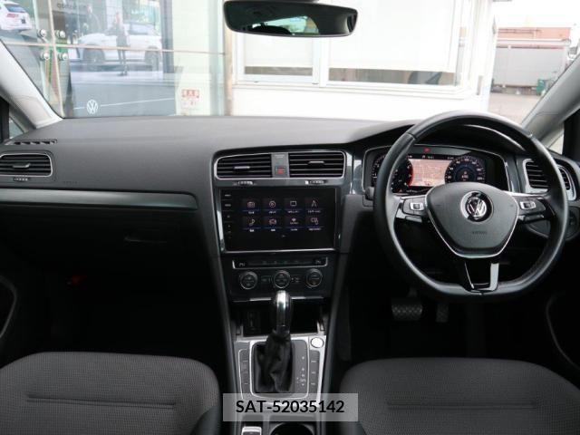VolksWagen GOLF VARIANT 2019-08 320290-12