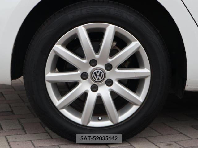 VolksWagen GOLF VARIANT 2019-08 320290-11