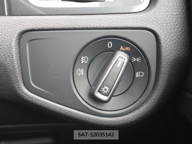 VolksWagen GOLF VARIANT 2019-08 320290-19