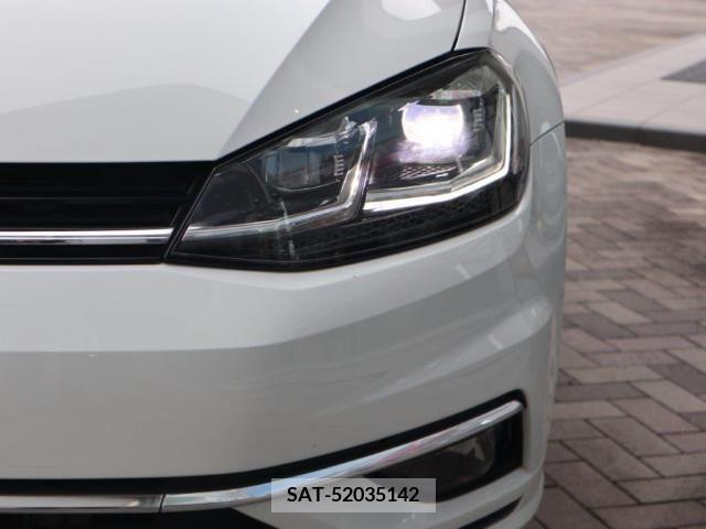 VolksWagen GOLF VARIANT 2019-08 320290-9