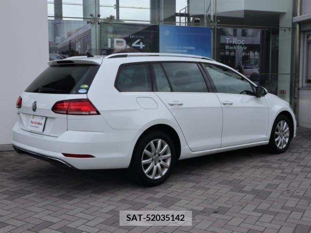 VolksWagen GOLF VARIANT 2019-08 320290-6