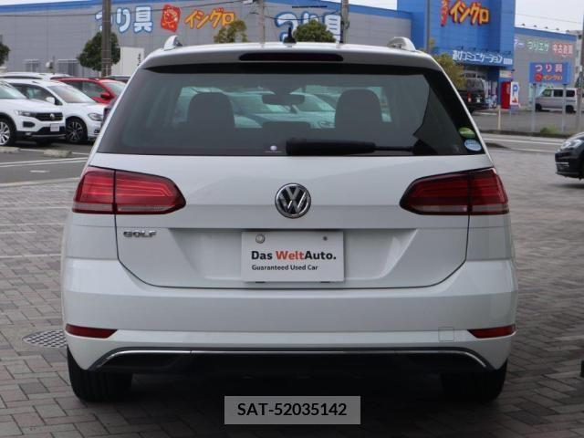 VolksWagen GOLF VARIANT 2019-08 320290-5