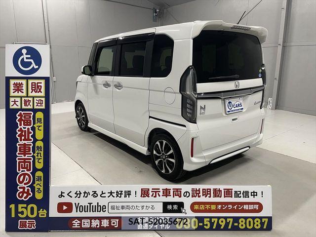 Honda N BOX CUSTOM 2018-04 307449-15