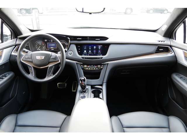Cadillac XT5 2022-04 2286-4