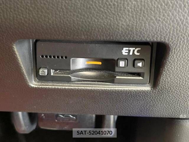 Suzuki SWIFT 2018-07 338084-7