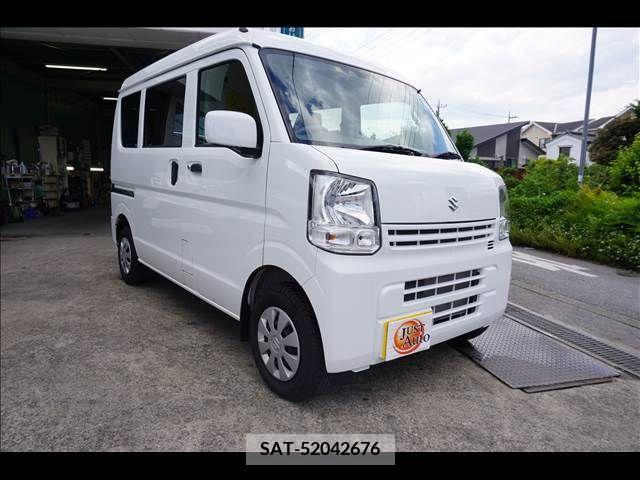 Suzuki EVERY 2023-01 301652-1
