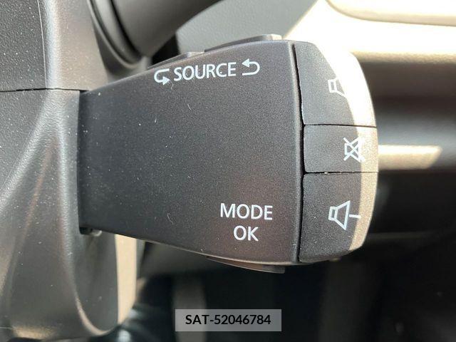 Renault MEGANE 2021-09 215545-12