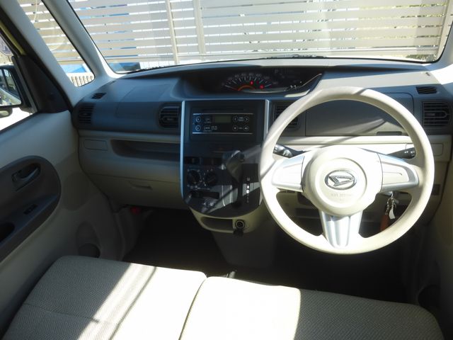 Daihatsu TANTO 2014-09 16095-1