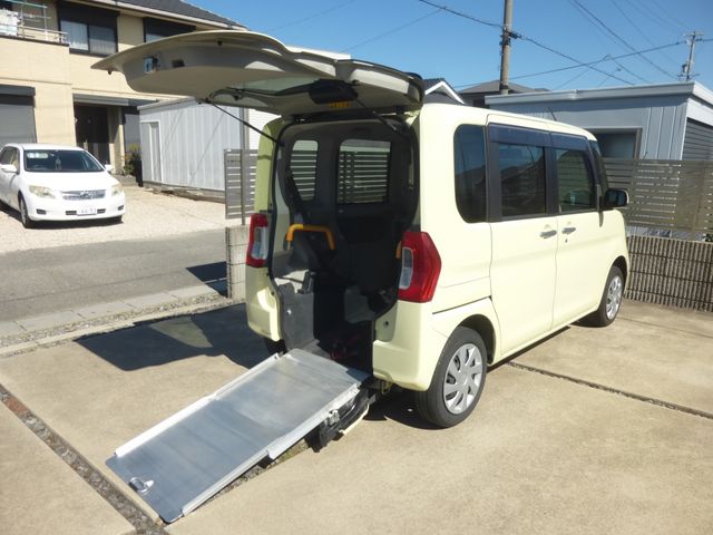 Daihatsu TANTO 2014-09 16095-0