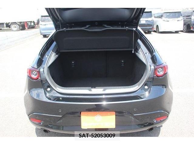 Mazda MAZDA3 2019-09 233980-18