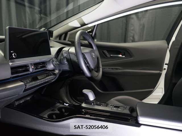 Toyota PRIUS 2023-04 337631-9