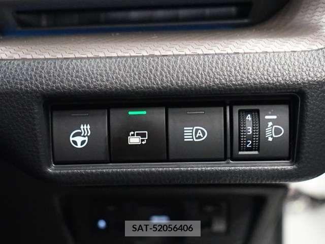 Toyota PRIUS 2023-04 337631-16