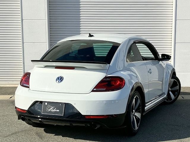 VolksWagen THE BEETLE 2017-06 8352-1