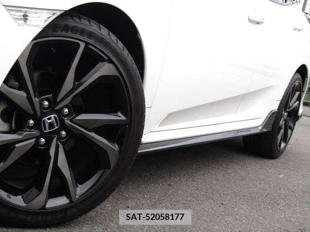 Honda CIVIC 2018-11 339113-18