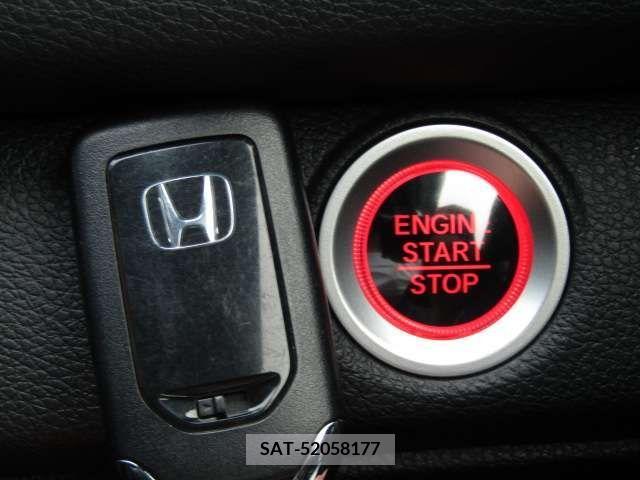 Honda CIVIC 2018-11 339113-13