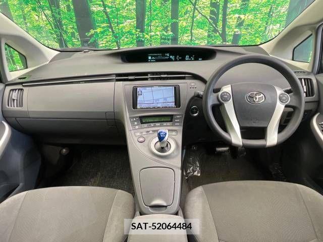 Toyota PRIUS 2011-11 256307-1