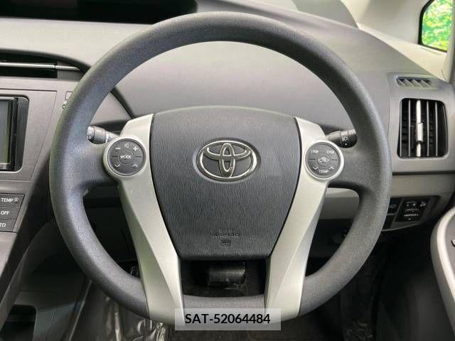Toyota PRIUS 2011-11 256307-11