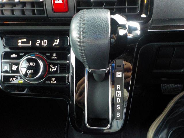 Daihatsu TANTO CUSTOM 2019-09 26496-12