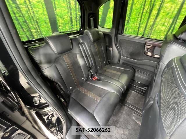 Honda N BOX CUSTOM 2019-01 211241-9