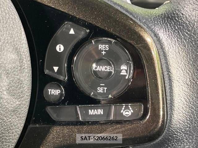 Honda N BOX CUSTOM 2019-01 211241-5