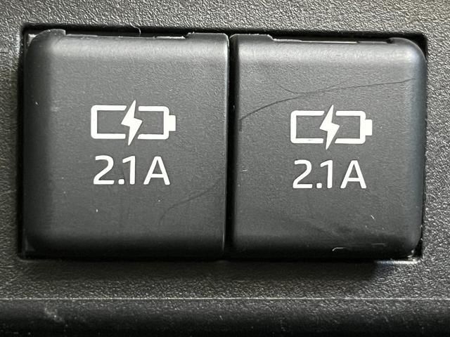Toyota SIENTA 2019-02 186306-12