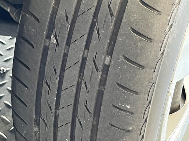 Toyota SIENTA 2019-02 186306-18