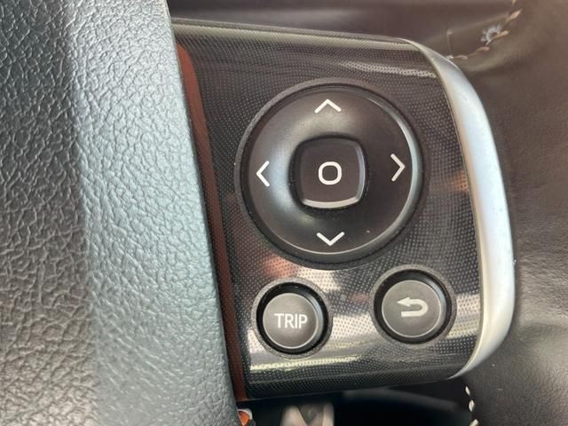 Toyota SIENTA 2019-02 186306-10