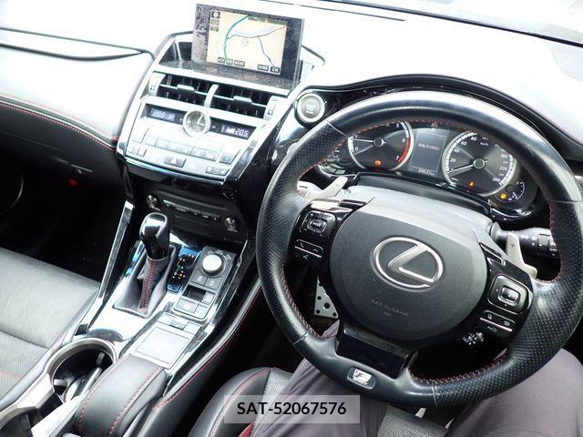 Lexus NX 2015-03 334464-16