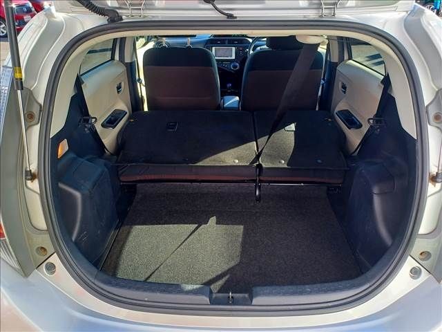 Toyota AQUA 2012-12 194035-6