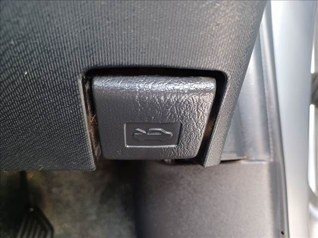 Toyota AQUA 2012-12 194035-23