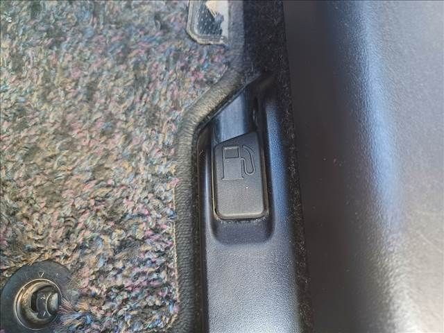 Toyota AQUA 2012-12 194035-24