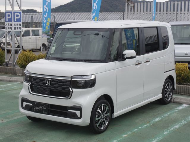 Honda N BOX CUSTOM 2023-11 196028-0
