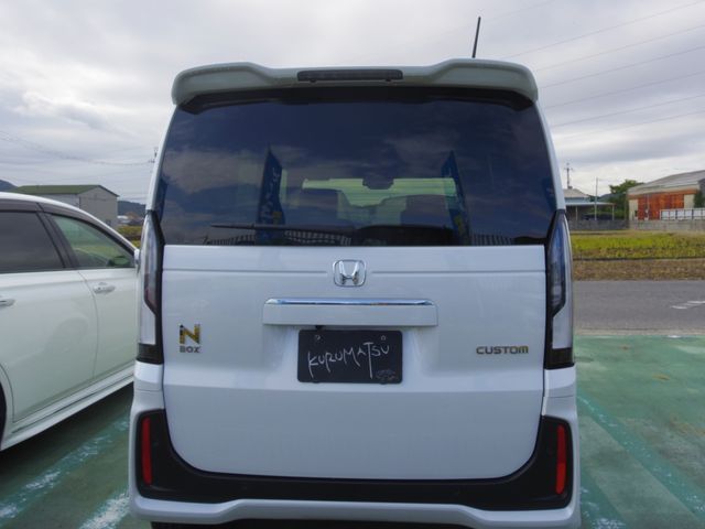 Honda N BOX CUSTOM 2023-11 196028-5
