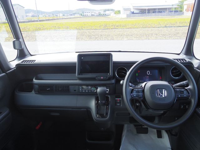 Honda N BOX CUSTOM 2023-11 196028-1