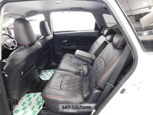 Toyota PRIUS ALPHA 2015-02 243656-17