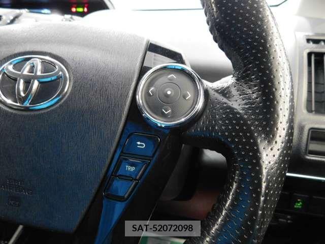 Toyota PRIUS ALPHA 2015-02 243656-13