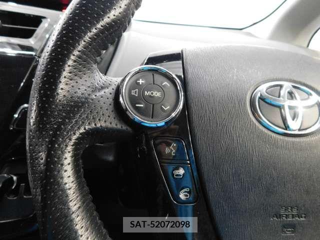 Toyota PRIUS ALPHA 2015-02 243656-12