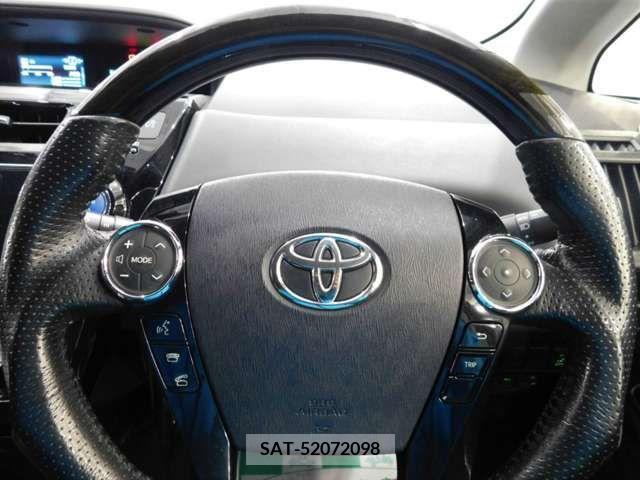 Toyota PRIUS ALPHA 2015-02 243656-11