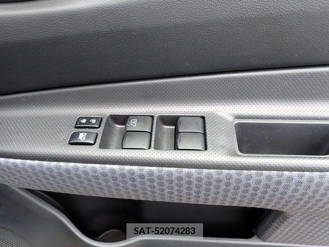 Nissan Wingroad 2016-02 320435-25