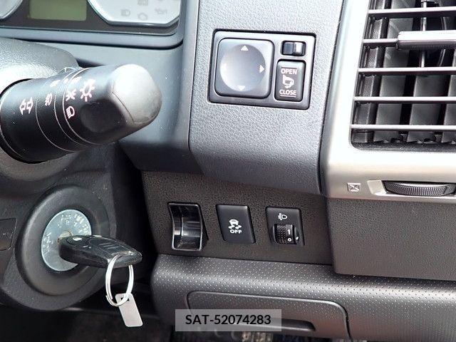 Nissan Wingroad 2016-02 320435-24