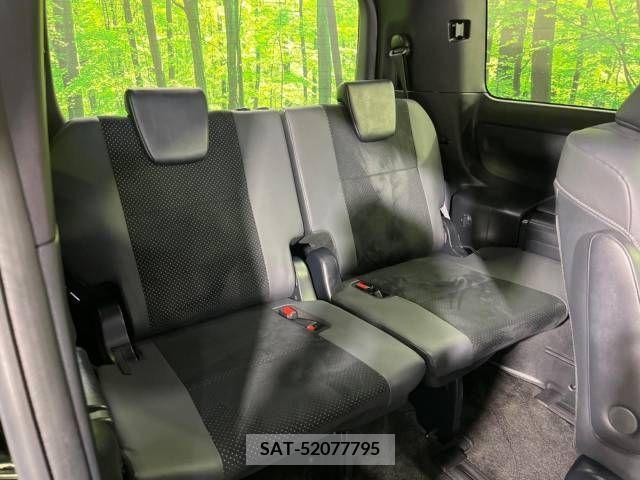 Toyota VOXY 2021-02 219694-10