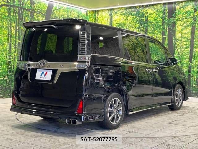 Toyota VOXY 2021-02 219694-18