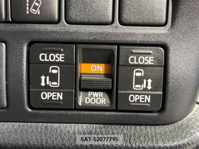 Toyota VOXY 2021-02 219694-4