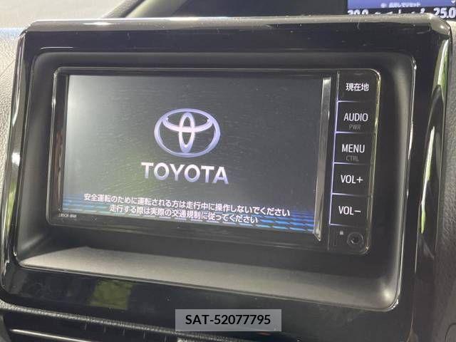 Toyota VOXY 2021-02 219694-2