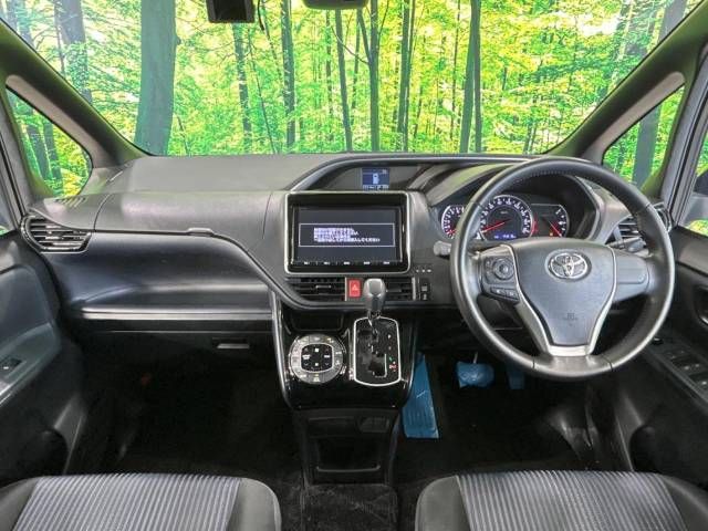 Toyota VOXY 2017-01 191199-1