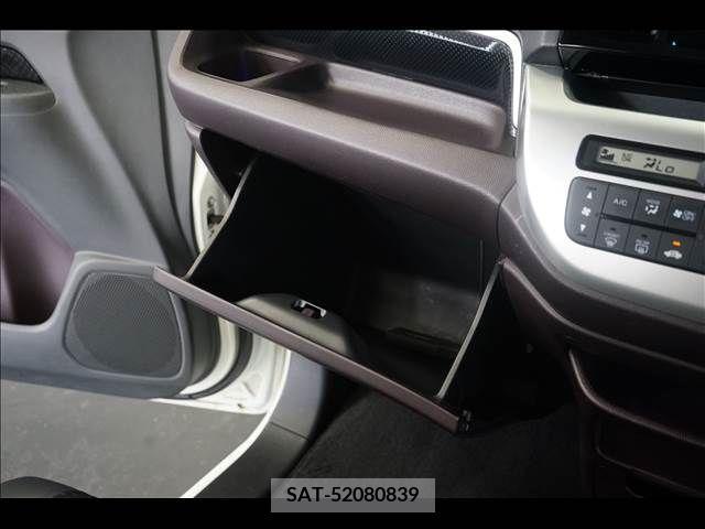 Honda N-WGN 2015-03 307828-12