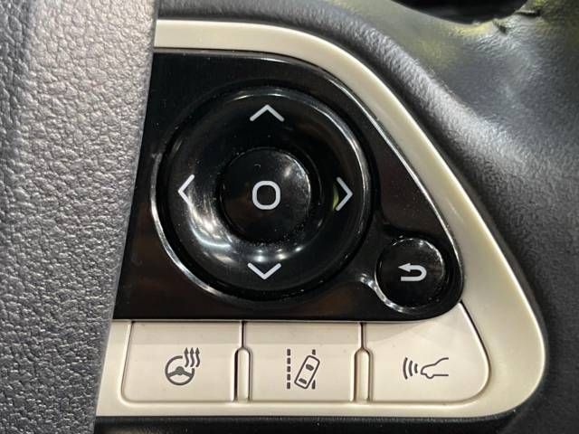 Toyota PRIUS PHV 2017-08 18128-4